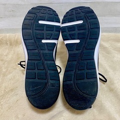 【新品級】Nike Air Max AP ブラック ホワイト 28.5cm箱ありの画像