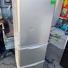 NO B720🌈福岡市内配送設置無料✨🌈シャープ 350L 3ドア冷蔵庫（シルバー系）SHARP どっちもドア SJ-WA35B-Sの画像