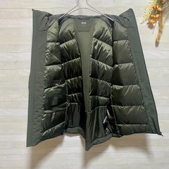 UNIQLOハイブリッドダウンパーカー Lサイズ dark greenの画像