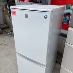 NO B709🌈福岡市内配送設置無料✨🌈シャープ 137L 2ドアノンフロン冷蔵庫 keyword キーワードホワイト SJ14E5KWの画像