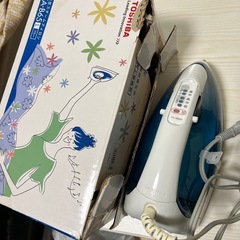 TOSHIBA アイロン TA-B65Lの画像