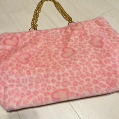 ミニーちゃん　ヒョウ柄バッグの画像