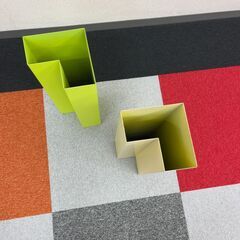 (12/18まで)L字型傘立て ２色セットの画像