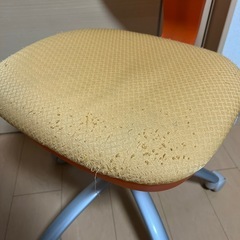 【自宅まで引き取れる方】デスクチェアの画像