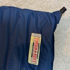 キャンプ用品　サーマレスト　スリーピングマットの画像