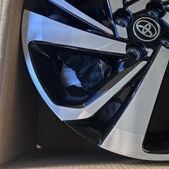 1本　トヨタ ライズ Z アルミホイール PCD100 新車外しの画像