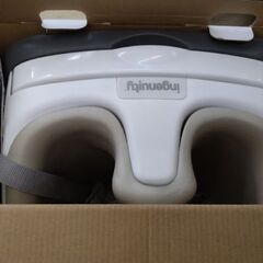 極上美品　ベビーベース　ベビーチェア　　イス　チャイルドシートの画像