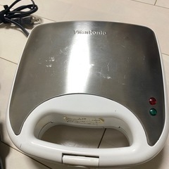 すみません。お隣さん
に差し上げることになり投稿を中止させていただきます。ビタントニオ　バラエティサンドベーカー　差し上げます！の画像