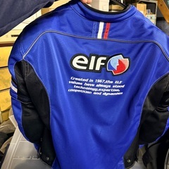 エルフ　バイクジャケットの画像