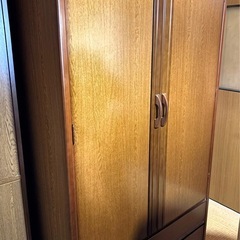 木製ワードローブ 洋服収納 クローゼット ハンガーパイプ付きの画像