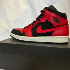 NIKE Air Jordan 1 Mid Reverse Bred 27cmの画像