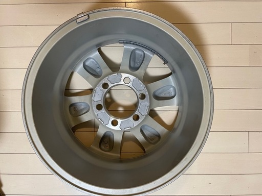 美品　150 プラド 後期 17インチ トヨタ純正　アルミ　ハイエース　１本
