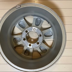 美品　150 プラド 後期 17インチ トヨタ純正　アルミ　ハイエース　１本の画像