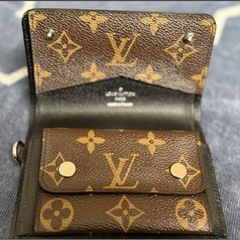 限定値下げ！ヴィトン　三つ折り財布　マカサーの画像