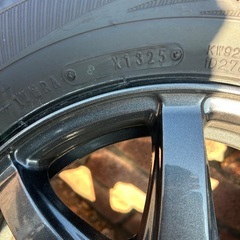 スタッドレスタイヤの画像