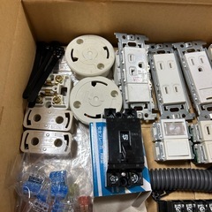 電気工事士器具セットの画像