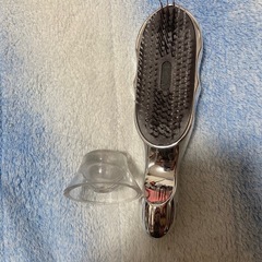 【ほぼ未使用】ReFa リファ イオンケアブラシ シルバーの画像