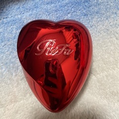 【ほぼ未使用】ReFaリファハートブラシ シャインレッドの画像