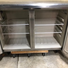 業務用　台下冷蔵庫　の画像