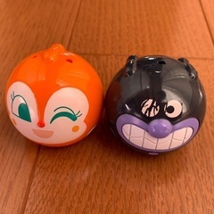 アンパンマン ぬいぐるみとガチャガチャ　セットの画像