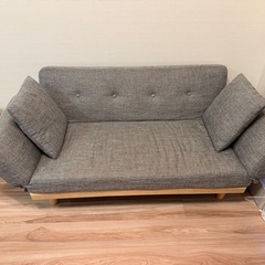 LOWYA 2人掛けソファーの画像