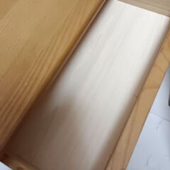 ダイニングテーブル 幅75×70cm タモ材 無垢材 天然木 テーパー脚 引き出し付 ナチュラルの画像