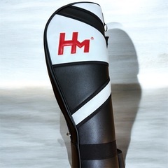 未使用に近い美品　ゴルフクラブケース　ハードタイプ　ブラック ホワイト ロゴ入り HMの画像