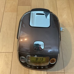 象印　炊飯器　NP-RJ05の画像