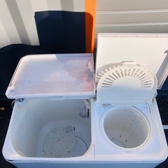 早い者勝ち　2013年　二層式洗濯機　日焼け有りますの画像