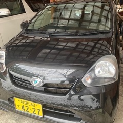 ダイハツミライース　黒の画像
