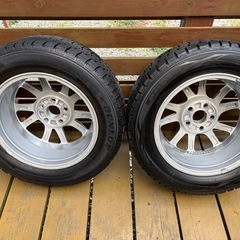 プリウスα純正ホイールスタッドレスセットの画像