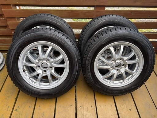 プリウスα純正ホイールスタッドレスセット (はひろ) 学園通りのタイヤ