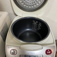 取引中　炊飯器の画像