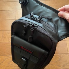 ヘンリービギンズ　レッグバッグの画像