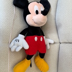 ミッキーマウスぬいぐるみ景品の画像
