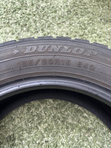 DUNLOP 185／60r 15 スタッドレスタイヤ 3本セット