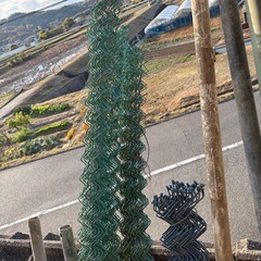 金網フェンスの画像