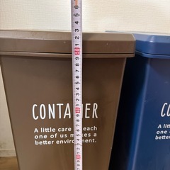 45Lゴミ箱　2つの画像