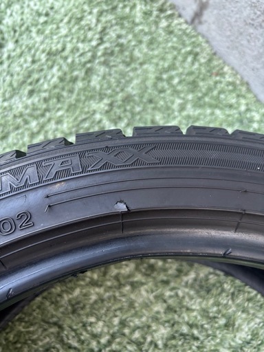 DUNLOP WINTER MAXX WM02 245/40R18 スタッドレス 4本セット