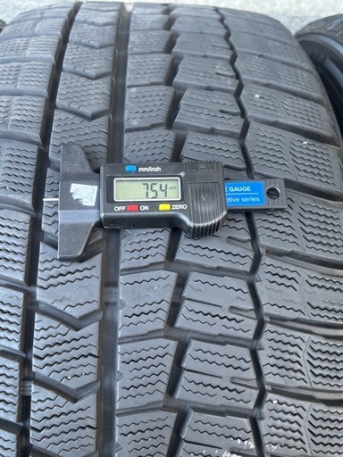DUNLOP WINTER MAXX WM02 245/40R18 スタッドレス 4本セット