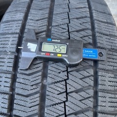 ブリヂストン BLIZZAK VRX2 215/50R17 スタッドレス 4本セットの画像