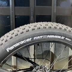 ロードバイク　パナレーサー アルミホイールなど高級パーツ使用の画像