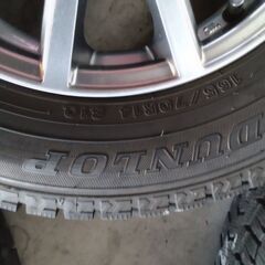 スタッドレスタイヤホイールセット 2022年製ダンロップWINTER MAX02 165/70r14の画像