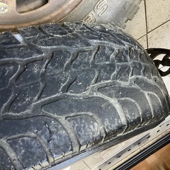 ホイール　四駆　4本セット　タイヤ付きの画像