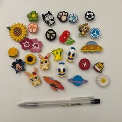 クロックス ジビッツ アクセサリーの画像