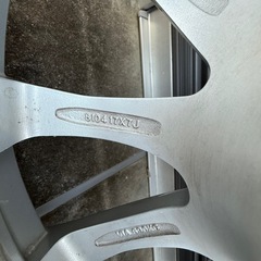 【中古4本セット】30系アルファード、ヴェルファイア用　スタッドレスタイヤ（トヨタマーク付）の画像