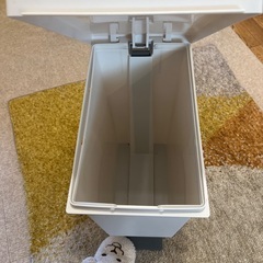 【美品】ゴミ箱の画像