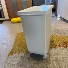 【美品】ゴミ箱の画像