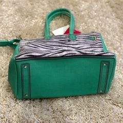 新品　ショルダーバックの画像