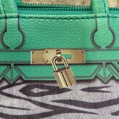 新品　ショルダーバックの画像